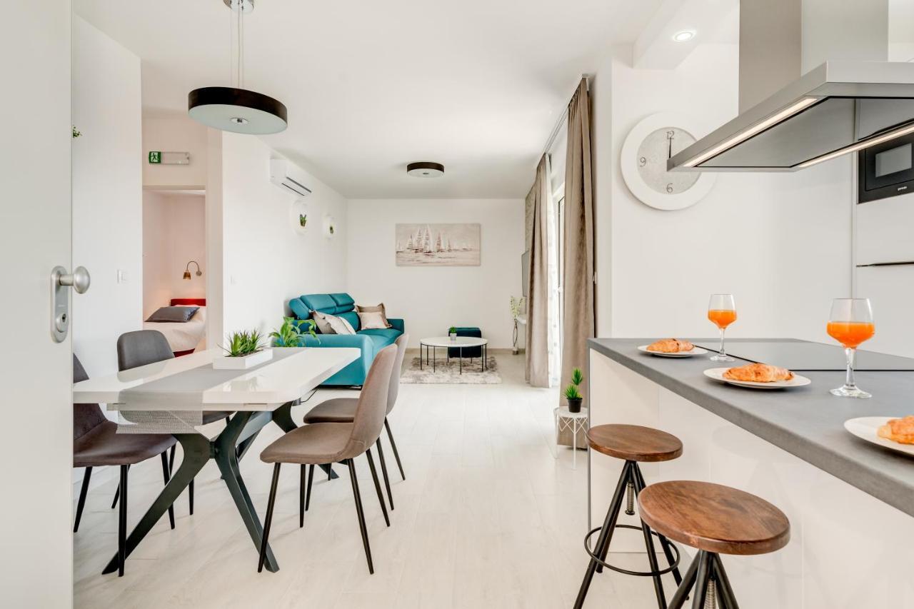 Modern 4* Luxury Apartment In Center Trogir Zewnętrze zdjęcie