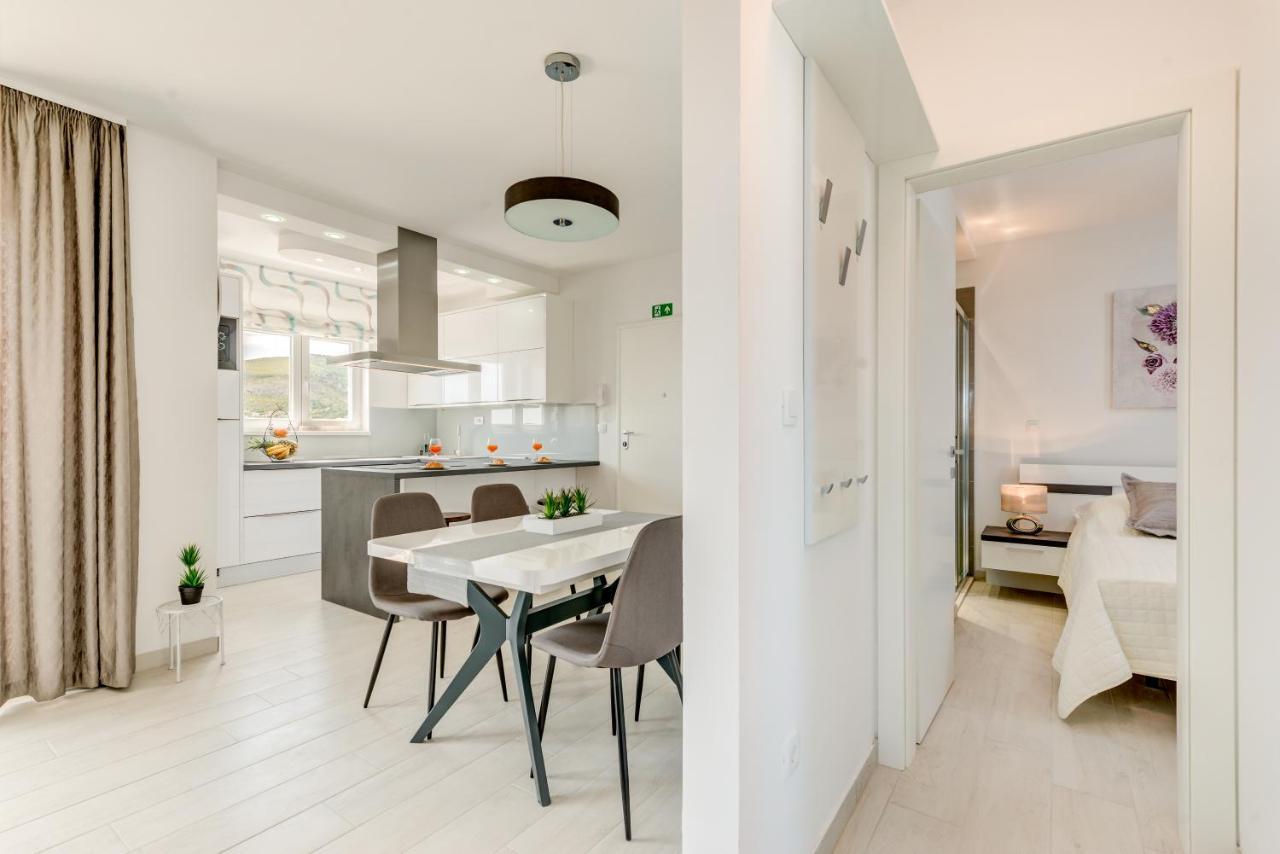 Modern 4* Luxury Apartment In Center Trogir Zewnętrze zdjęcie