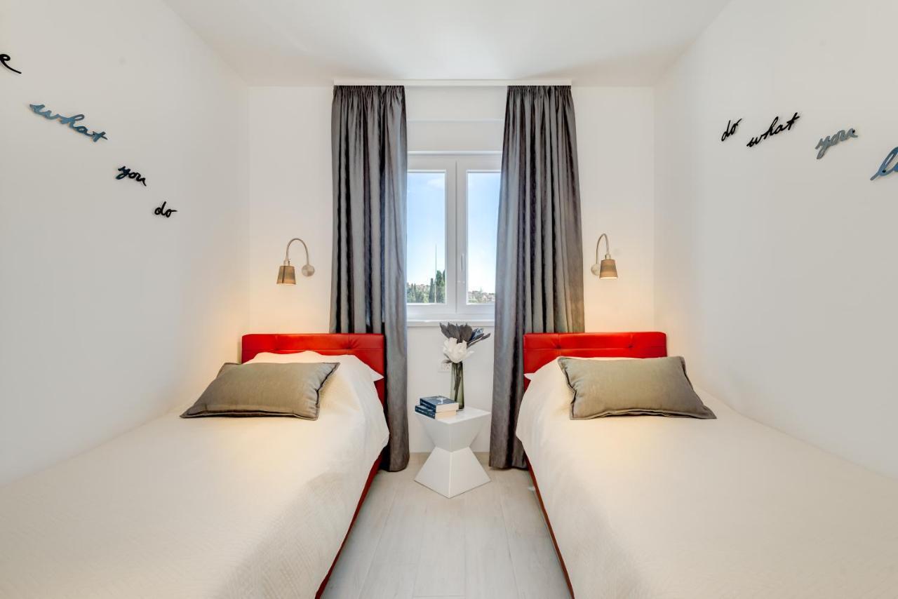 Modern 4* Luxury Apartment In Center Trogir Zewnętrze zdjęcie